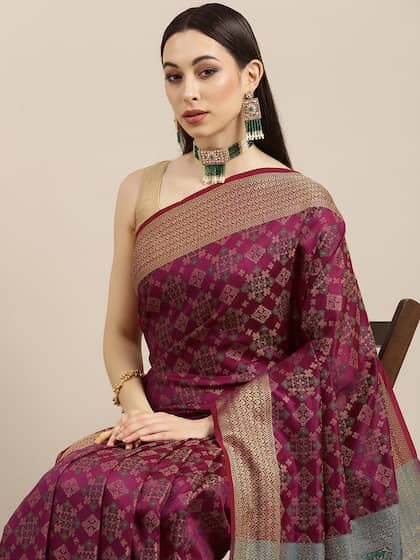 latest saree designs Manish Malhotra
