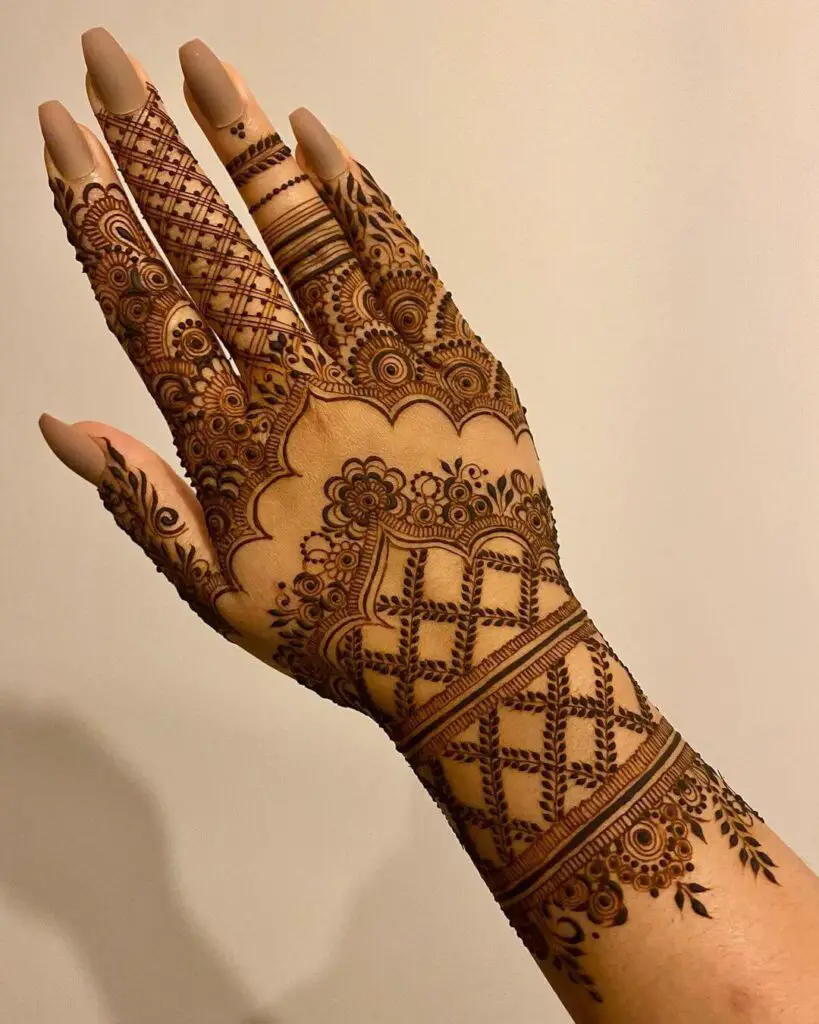 Latest Bridal Full and Backhand Mehndi Design