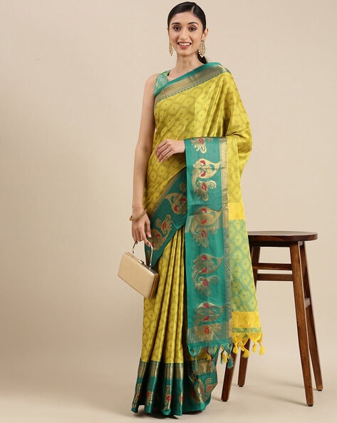 Concept Saris